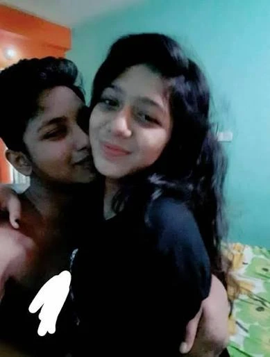 Instagram Couple Viral Video Link , Instagram Viral Memes Video